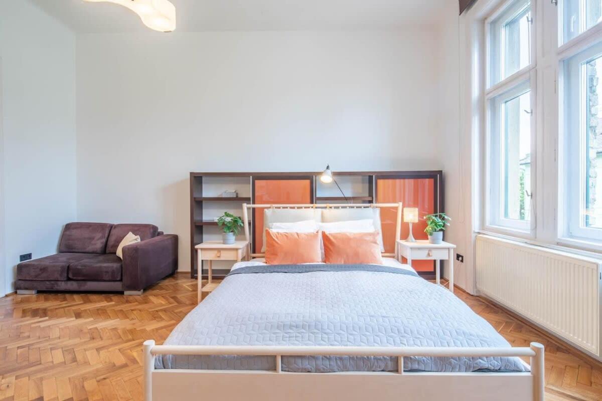 Apartment Super Large - Super Comfy With Balcony Budapest